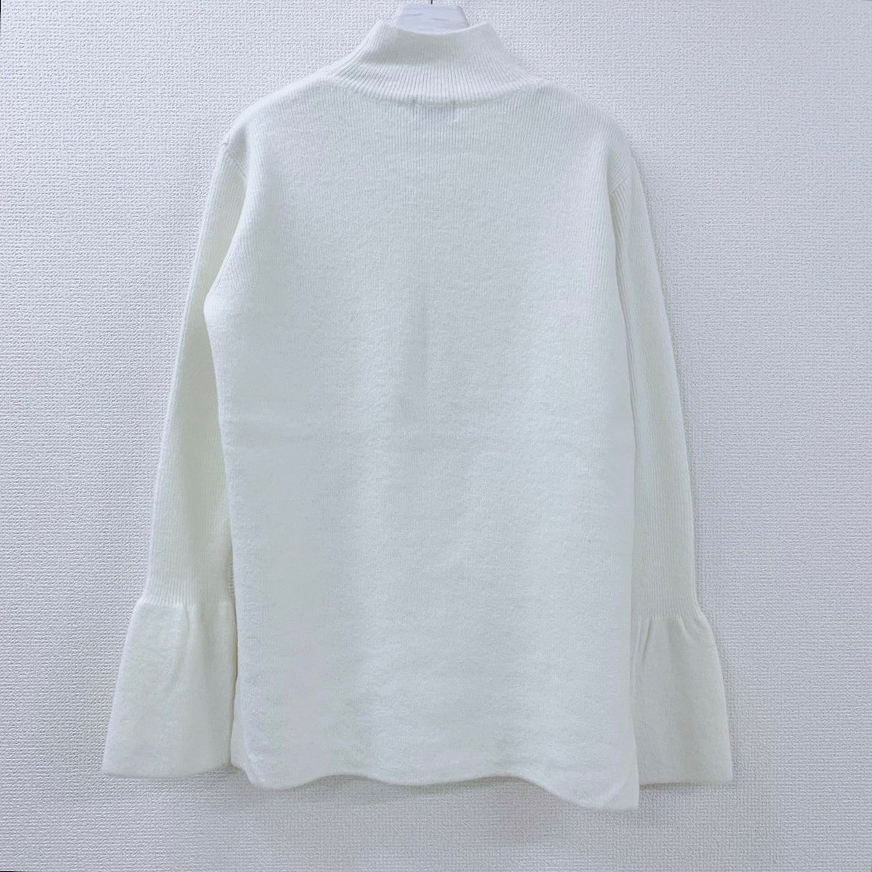 高領泡泡袖針織上衣