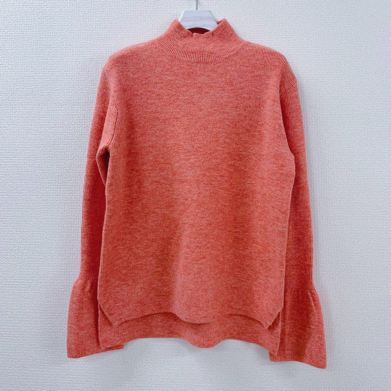 高領泡泡袖針織上衣