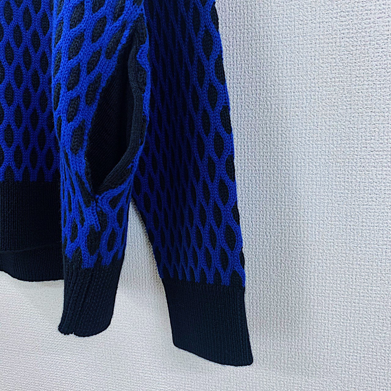 JACQUARD KNIT CARDIGAN