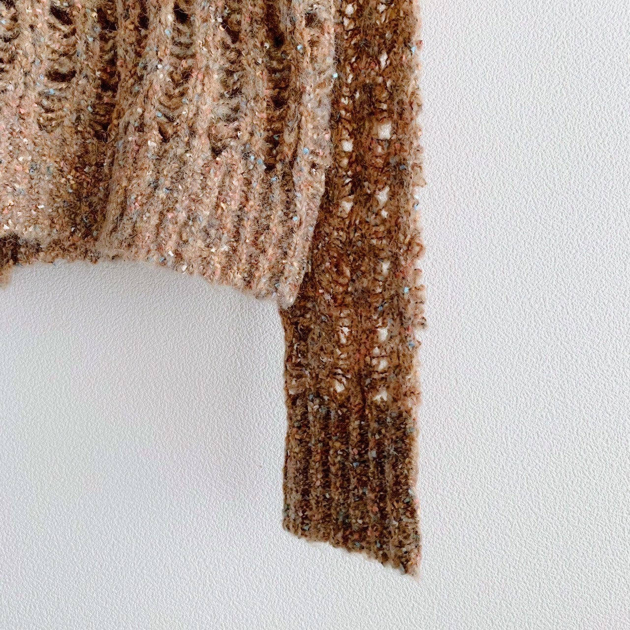 LOW GAUGE SHEER KNIT TOP