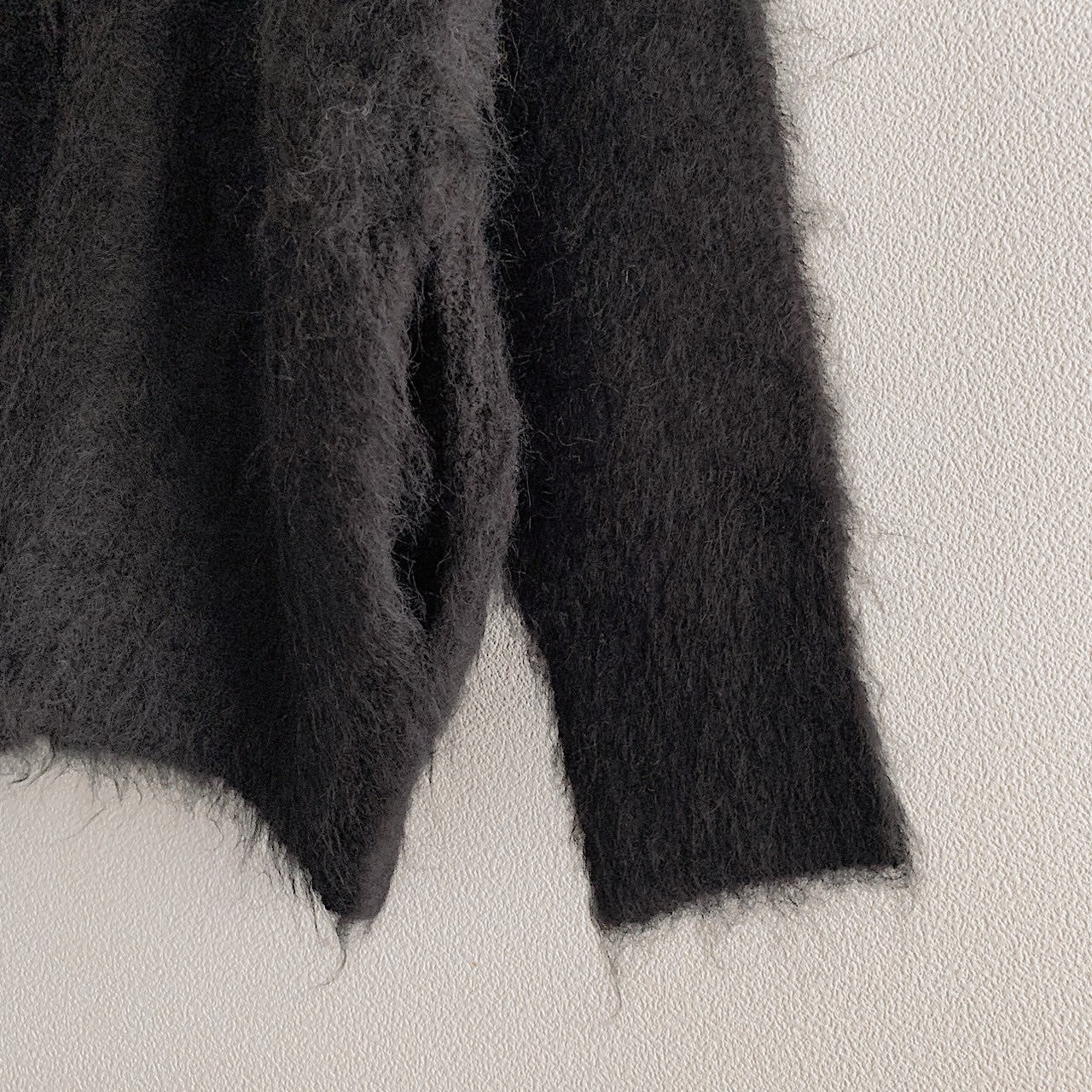 SHAGGY KNIT CARDIGAN