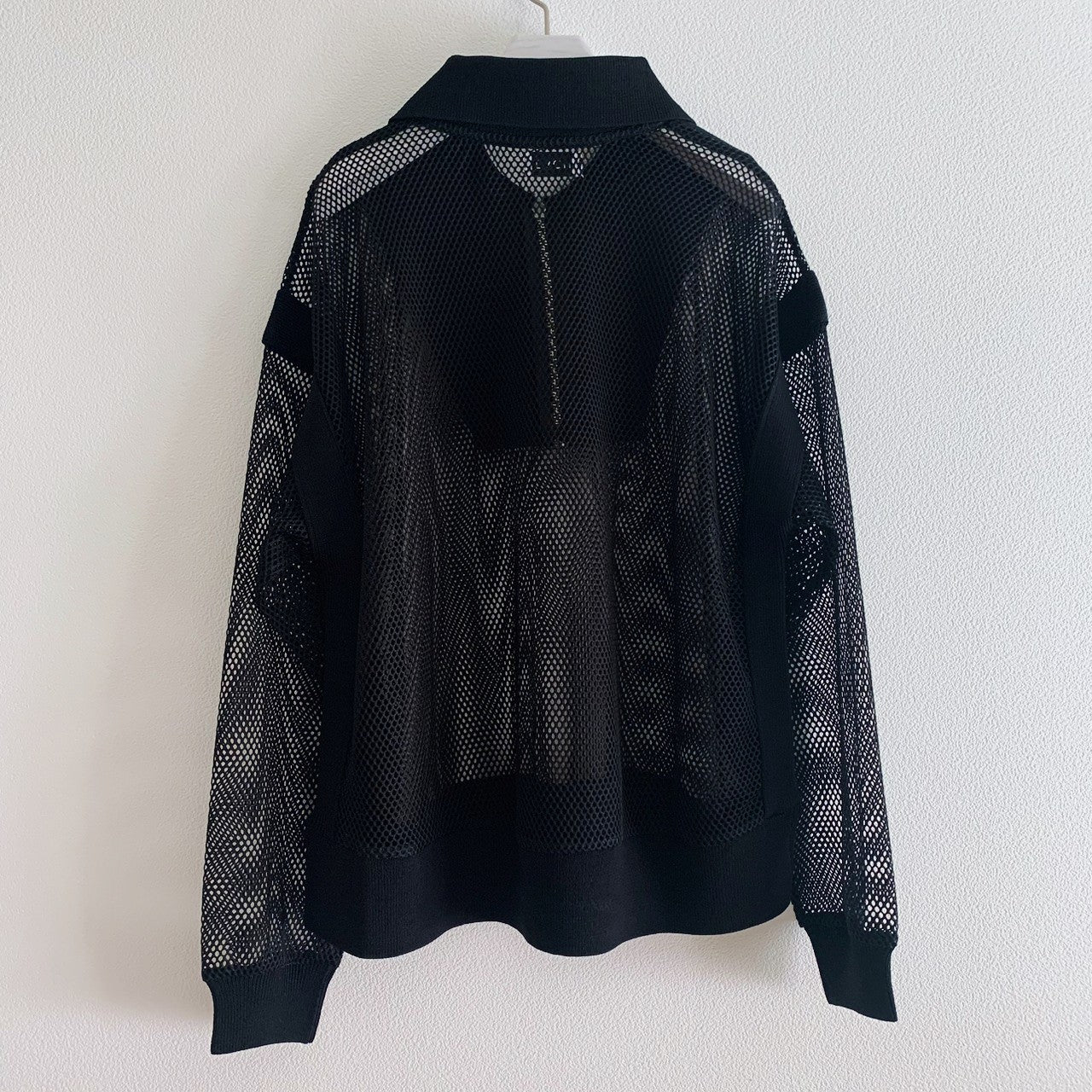 HALF ZIP MESH KNIT TOP