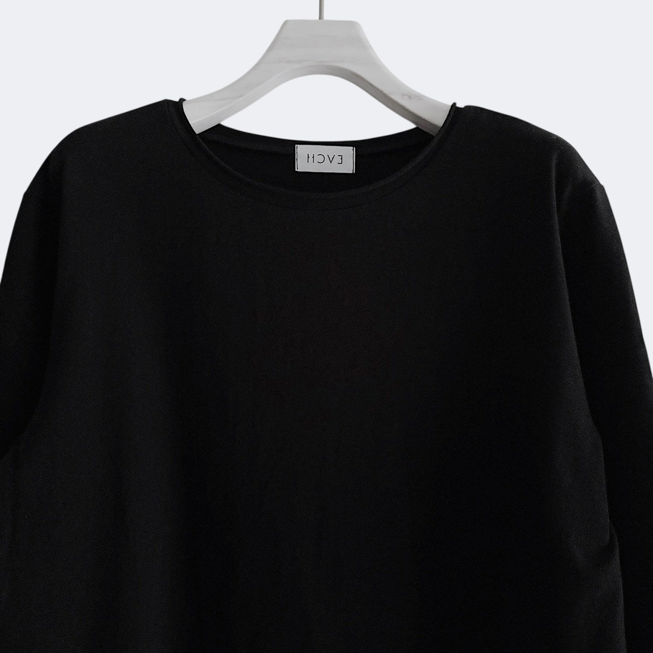 【PRE-ORDER】BASIC CREWNECK L/S TEE