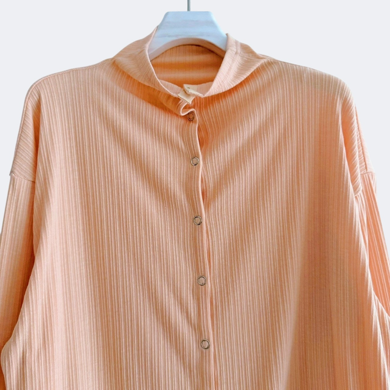 【PRE-ORDER】RIB HIGH NECK DRAWSTRING SHIRT
