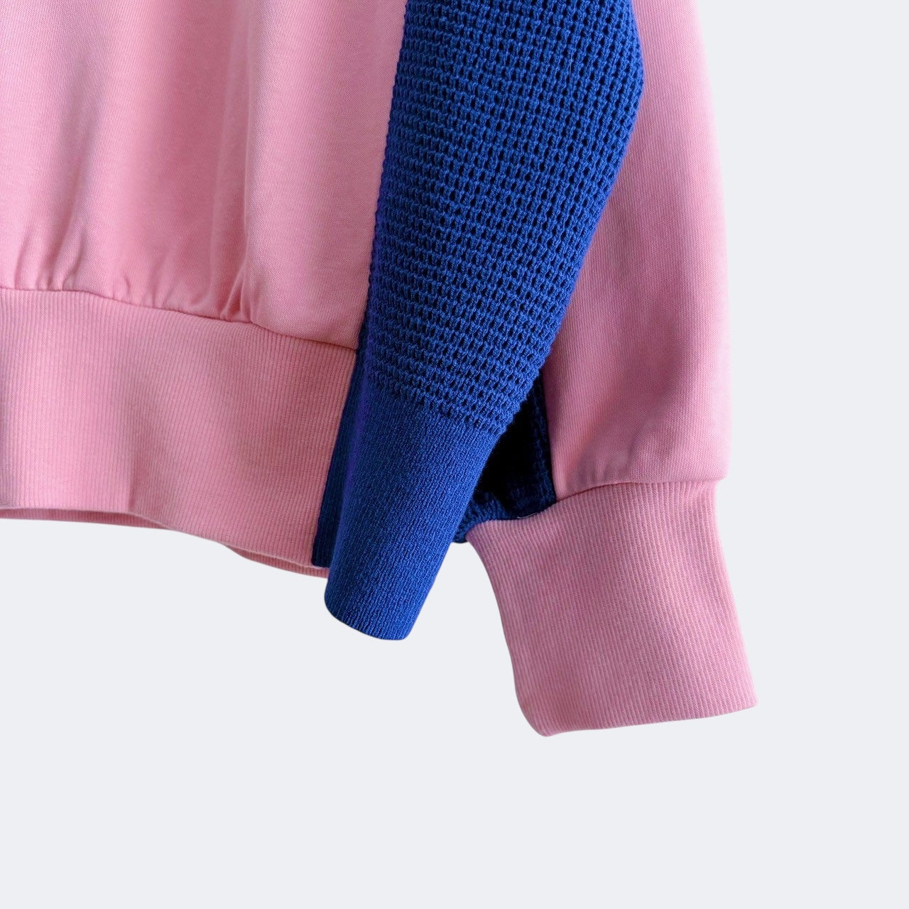 WAFFLE MIX SWEATSHIRT