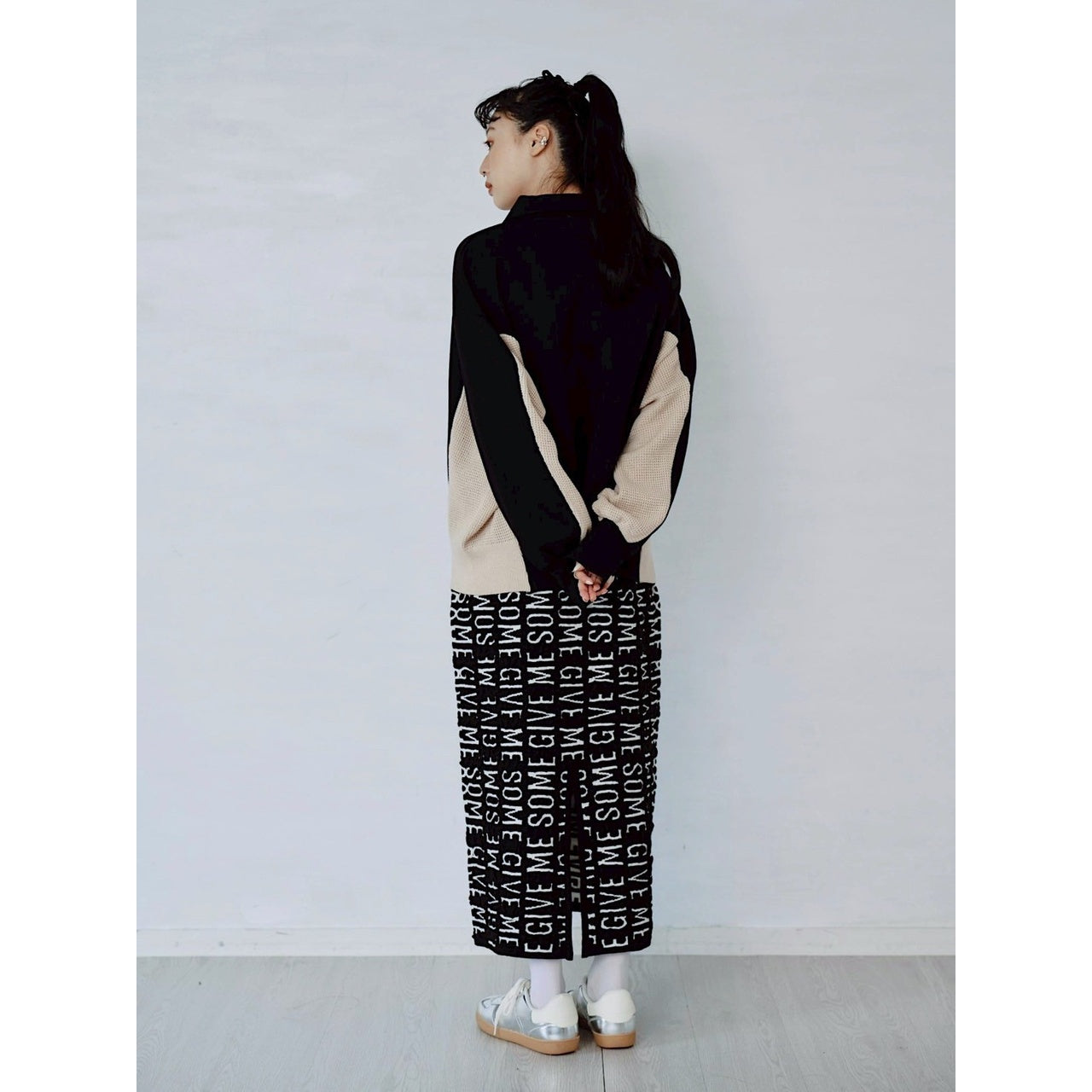 【PRE-ORDER】REVERSIBLE LOGO JACQUARD SKIRT