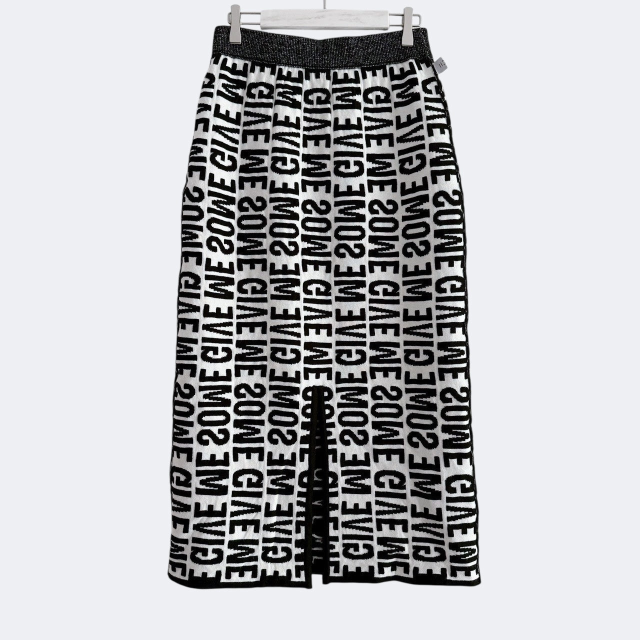 【PRE-ORDER】REVERSIBLE LOGO JACQUARD SKIRT
