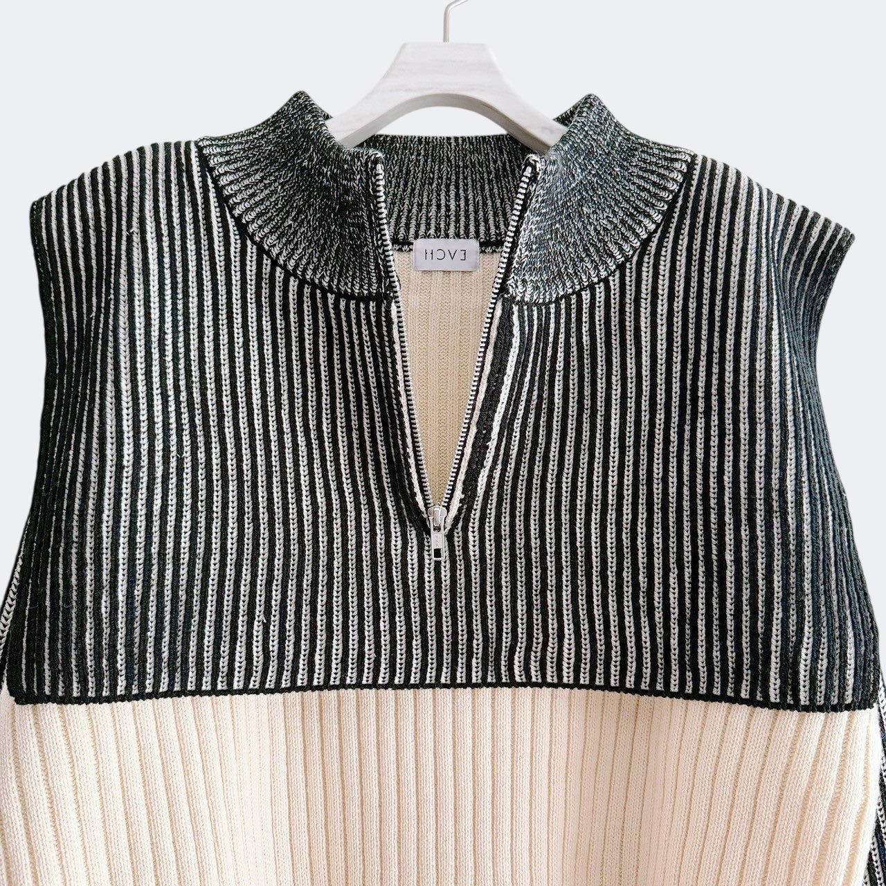 【PRE-ORDER】COLOR MIX HALF ZIP KNIT TOP