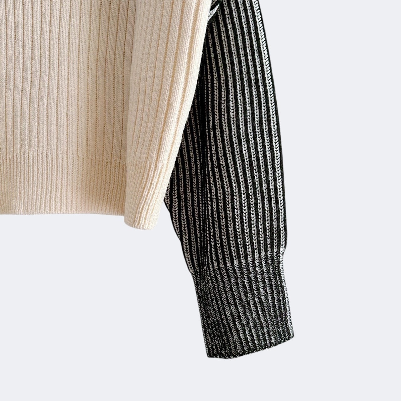 【PRE-ORDER】COLOR MIX HALF ZIP KNIT TOP