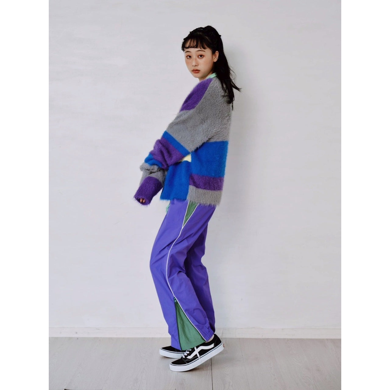 【PRE-ORDER】MULTI COLOR SHAGGY KNIT CARDIGAN