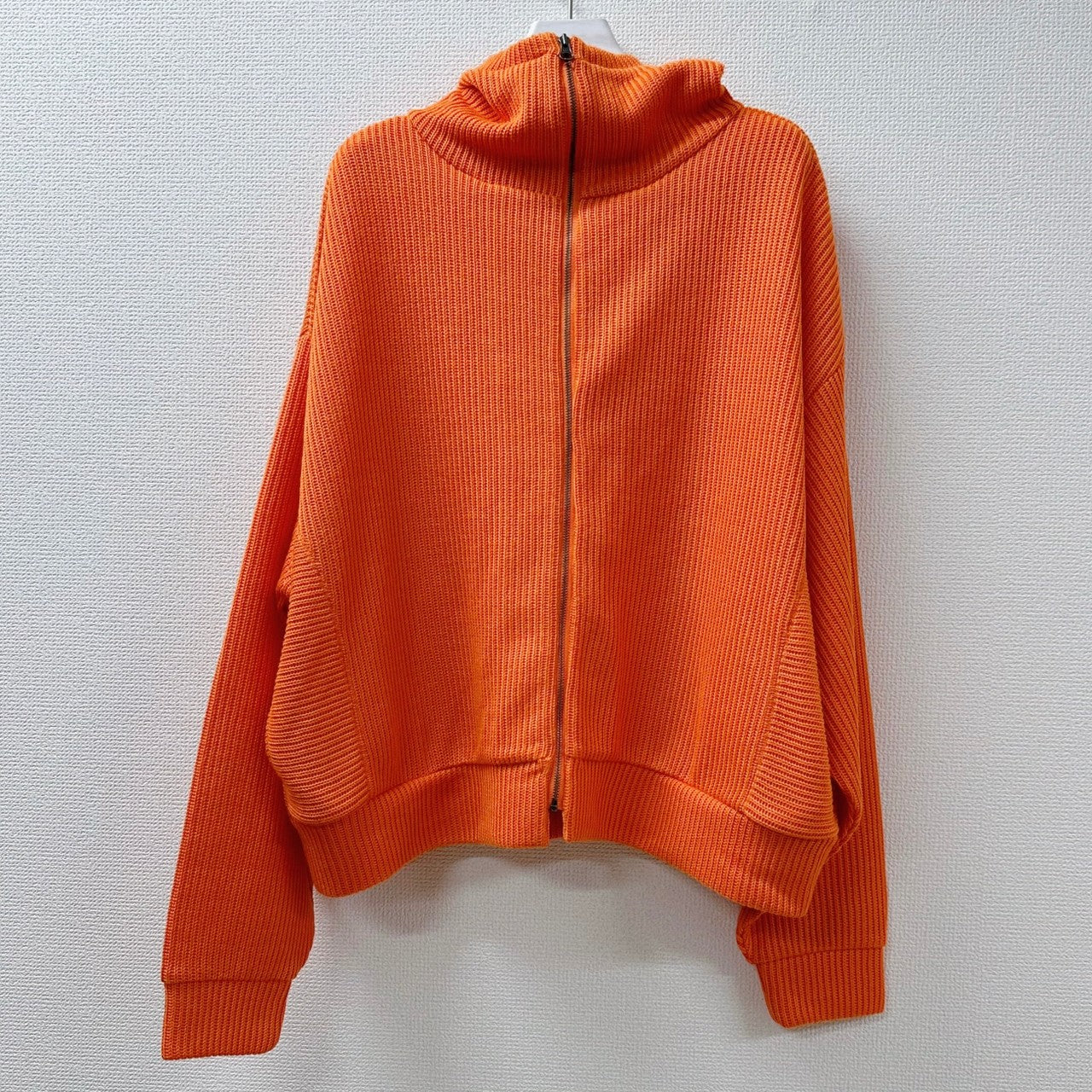 ZIP KNIT HOODIE