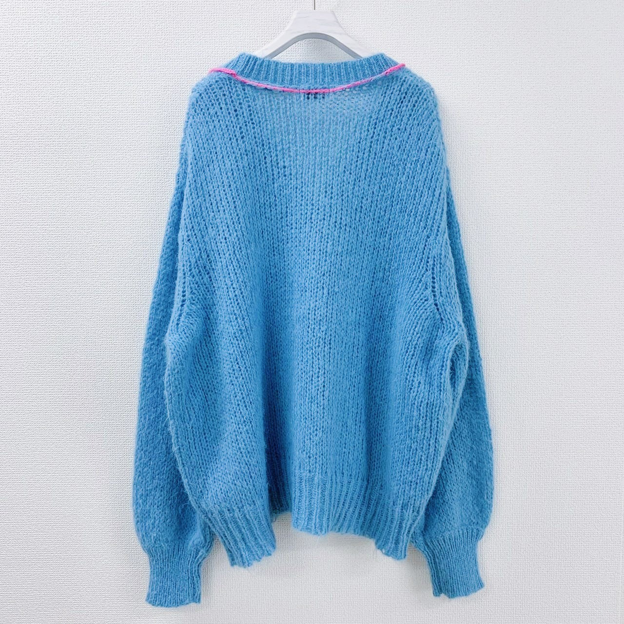 CONTRAST STITCH KNIT CARDIGAN