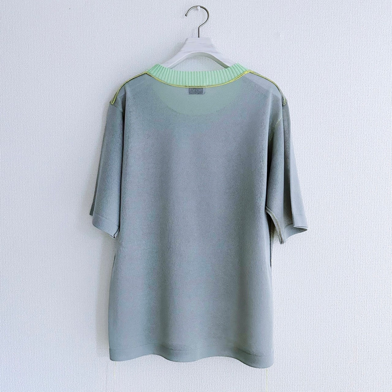 COLOR LINKING KNIT TOP