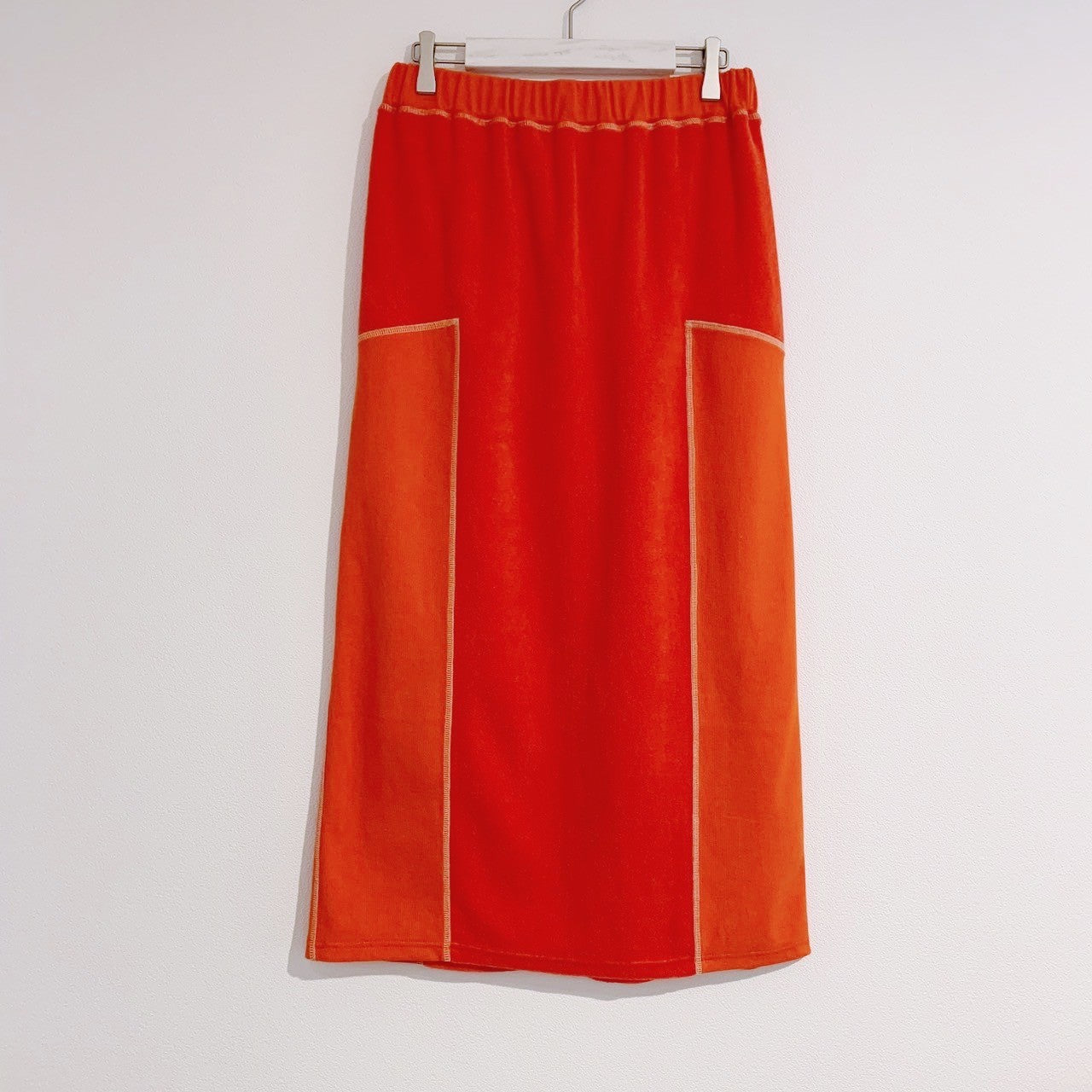 CONTRAST STITCH PILE FABRIC SKIRT