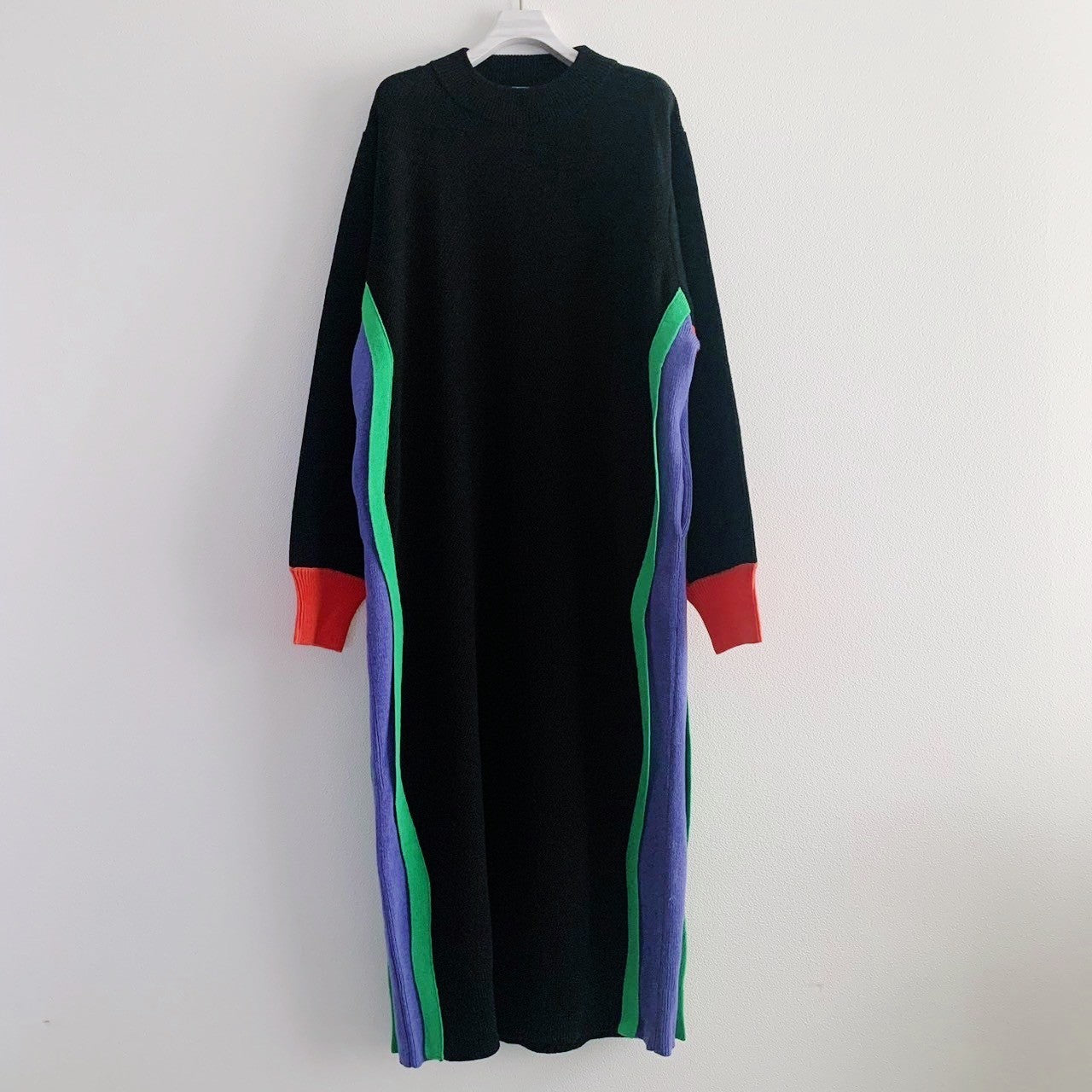 COLOR BLOCK KNIT DRESS