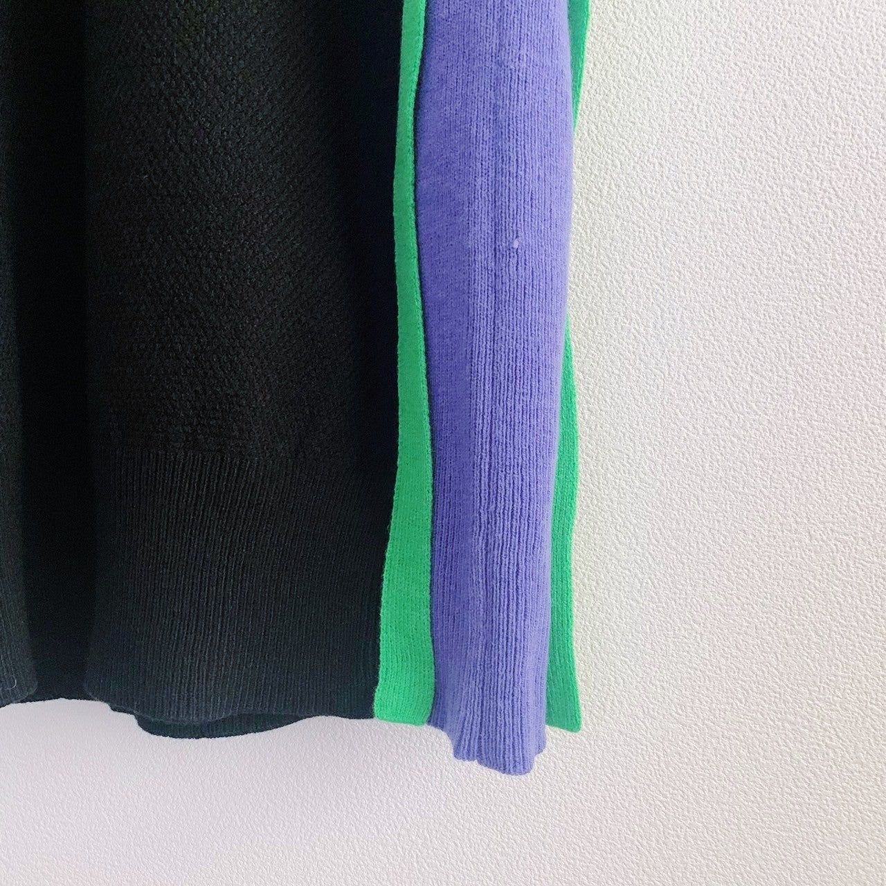 COLOR BLOCK KNIT DRESS