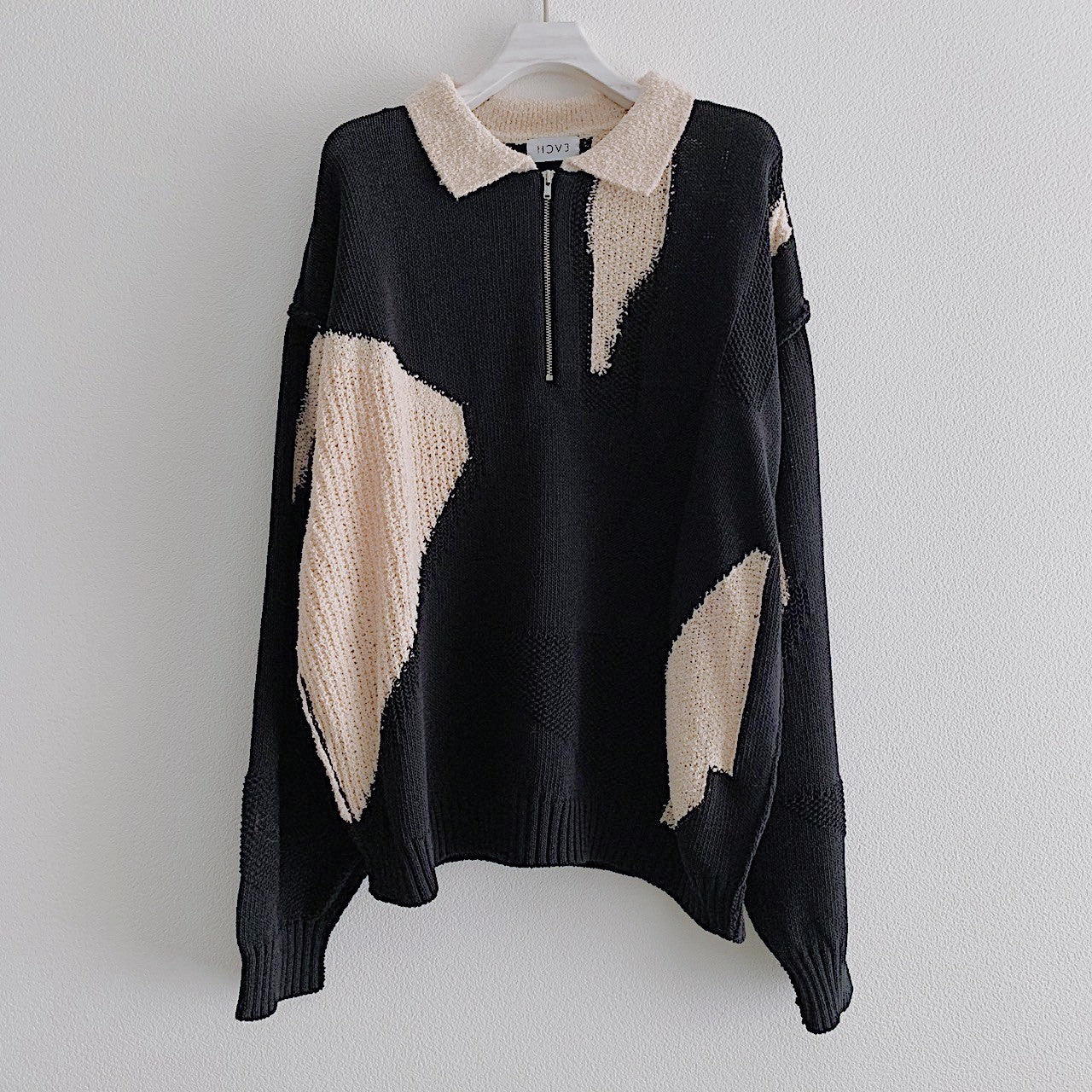 COLOR BLOCK HALF ZIP KNIT TOP