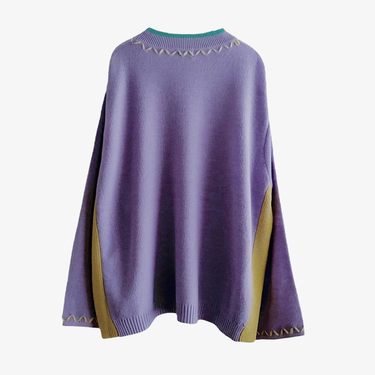 【PRE-ORDER】CONTRAST PANEL KNIT TOP