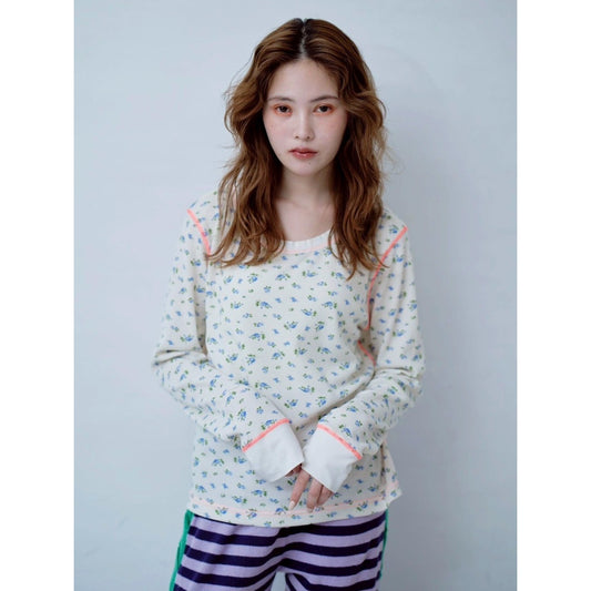 【PRE-ORDER】FLORAL WAFFLE CONTRAST STITCH TOP