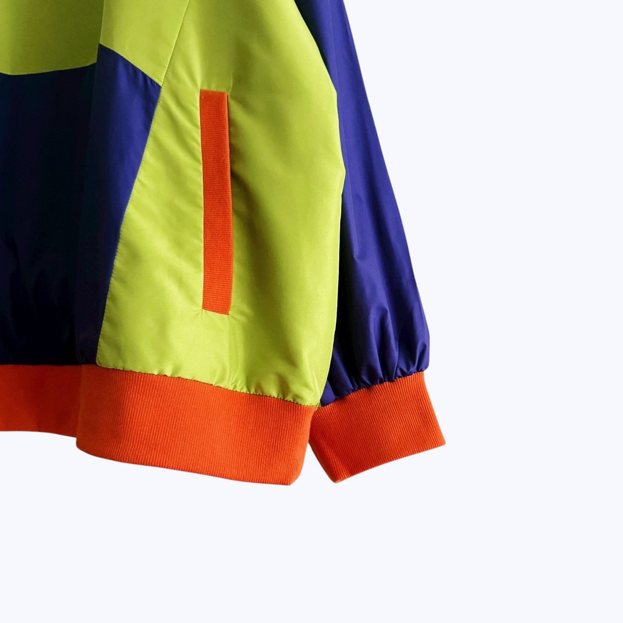 【PRE-ORDER】HALF ZIP TRACK JACKET