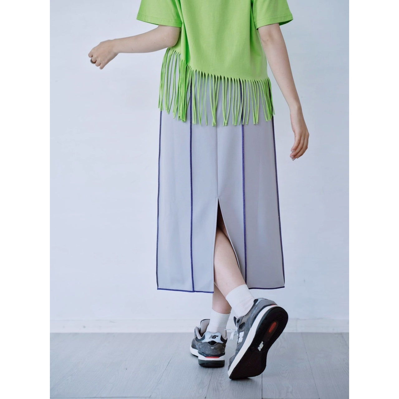 【PRE-ORDER】OUTSEAM STITCH SWEAT SKIRT
