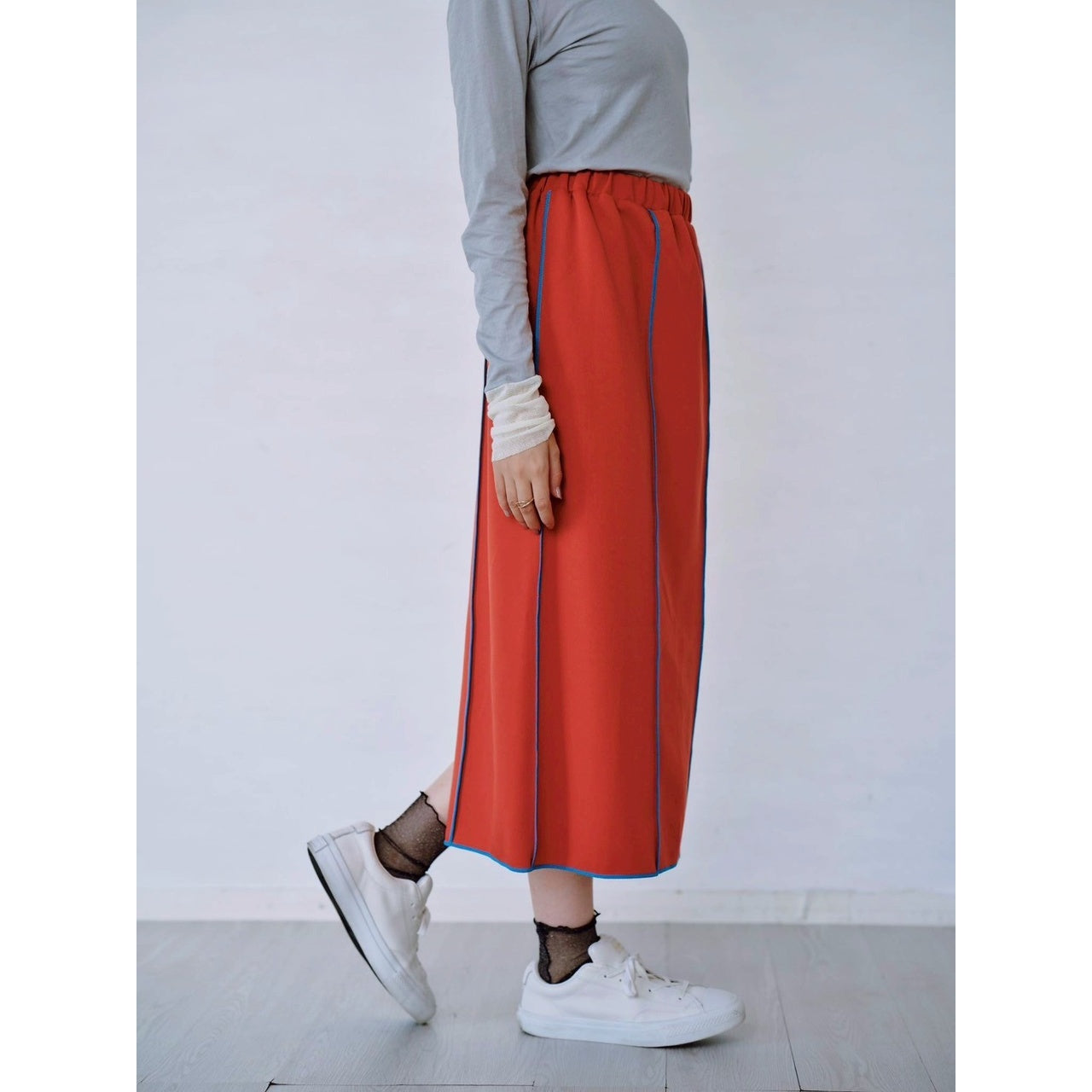 【PRE-ORDER】OUTSEAM STITCH SWEAT SKIRT