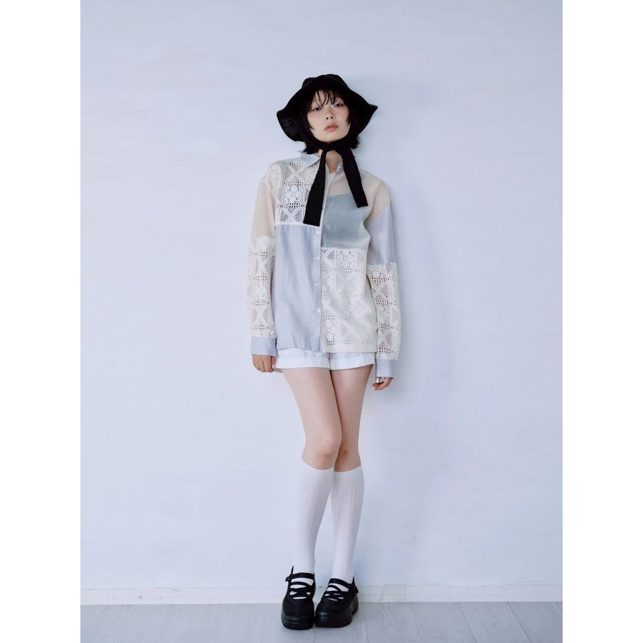 【PRE-ORDER】LACE PANEL SHIRT