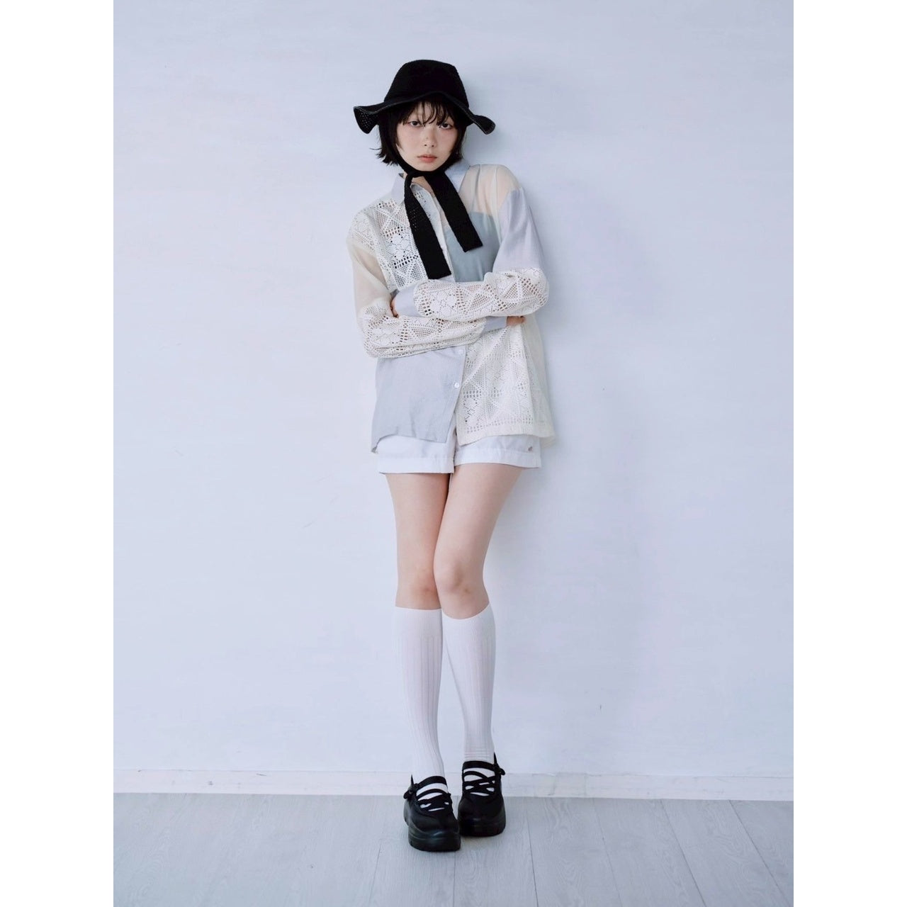 【PRE-ORDER】LACE PANEL SHIRT