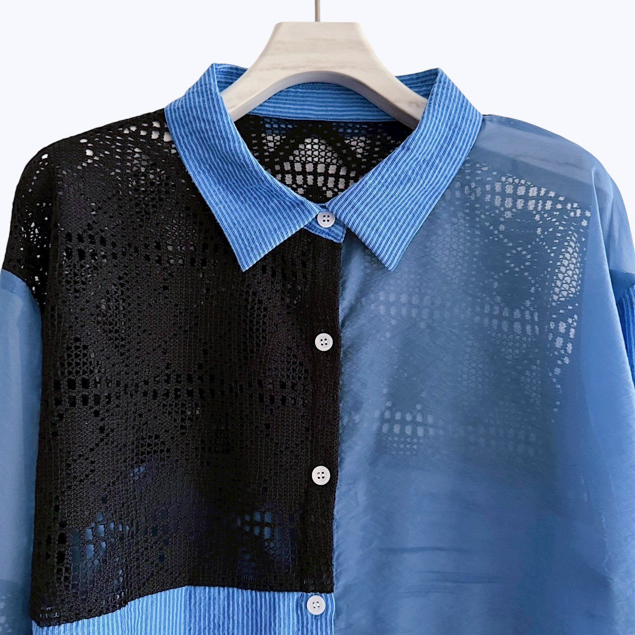 【PRE-ORDER】LACE PANEL SHIRT