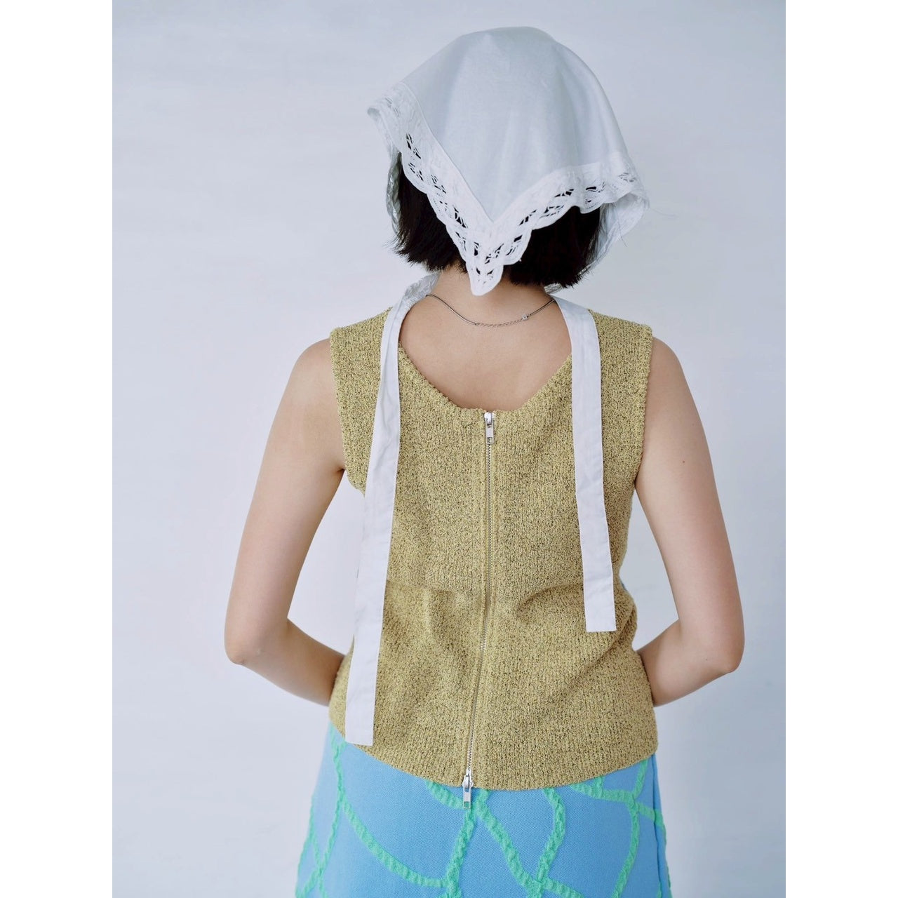 【PRE-ORDER】DUAL WEAR ZIP-FRONT KNIT VEST