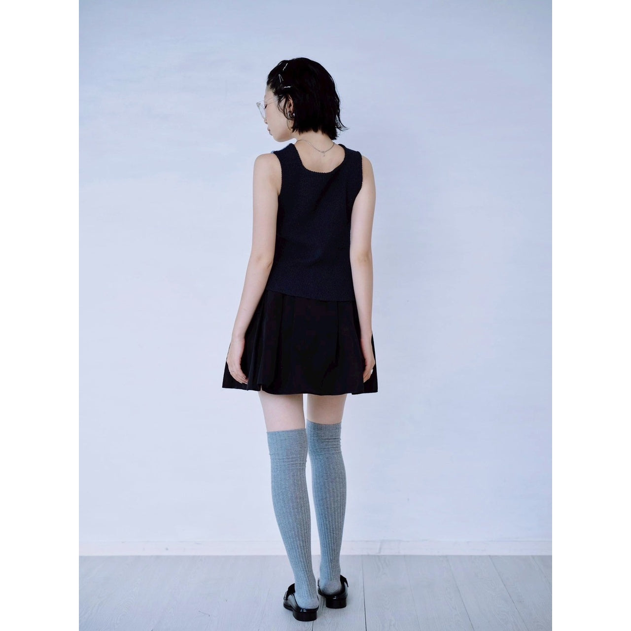 【PRE-ORDER】DUAL WEAR ZIP-FRONT KNIT VEST