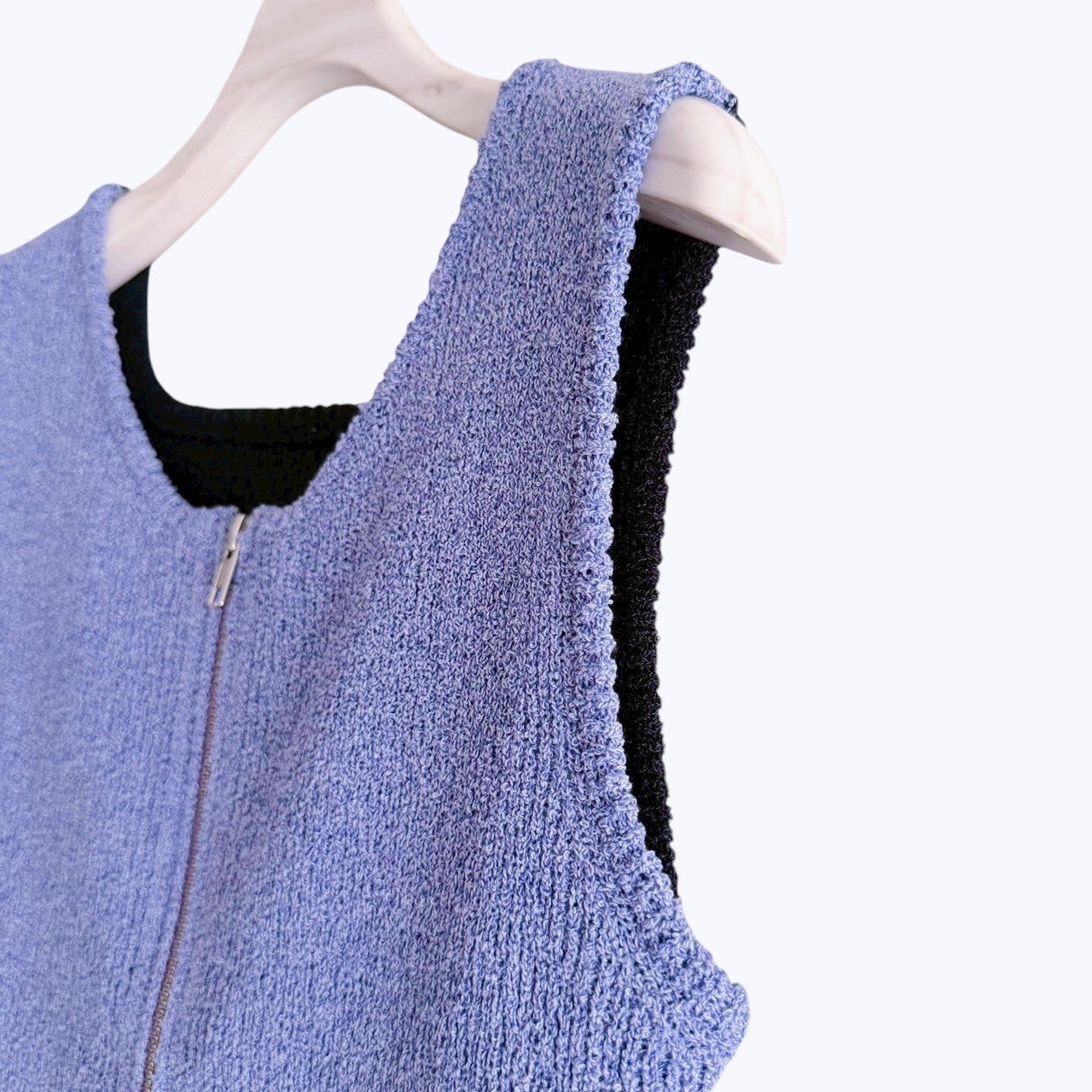 【PRE-ORDER】DUAL WEAR ZIP-FRONT KNIT VEST