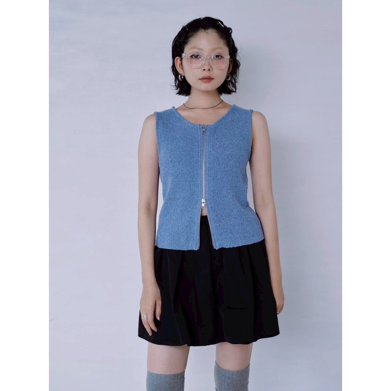 【PRE-ORDER】DUAL WEAR ZIP-FRONT KNIT VEST
