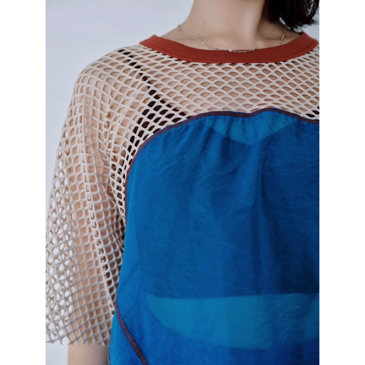 【PRE-ORDER】COLOR BLOCK SHEER MESH TOP