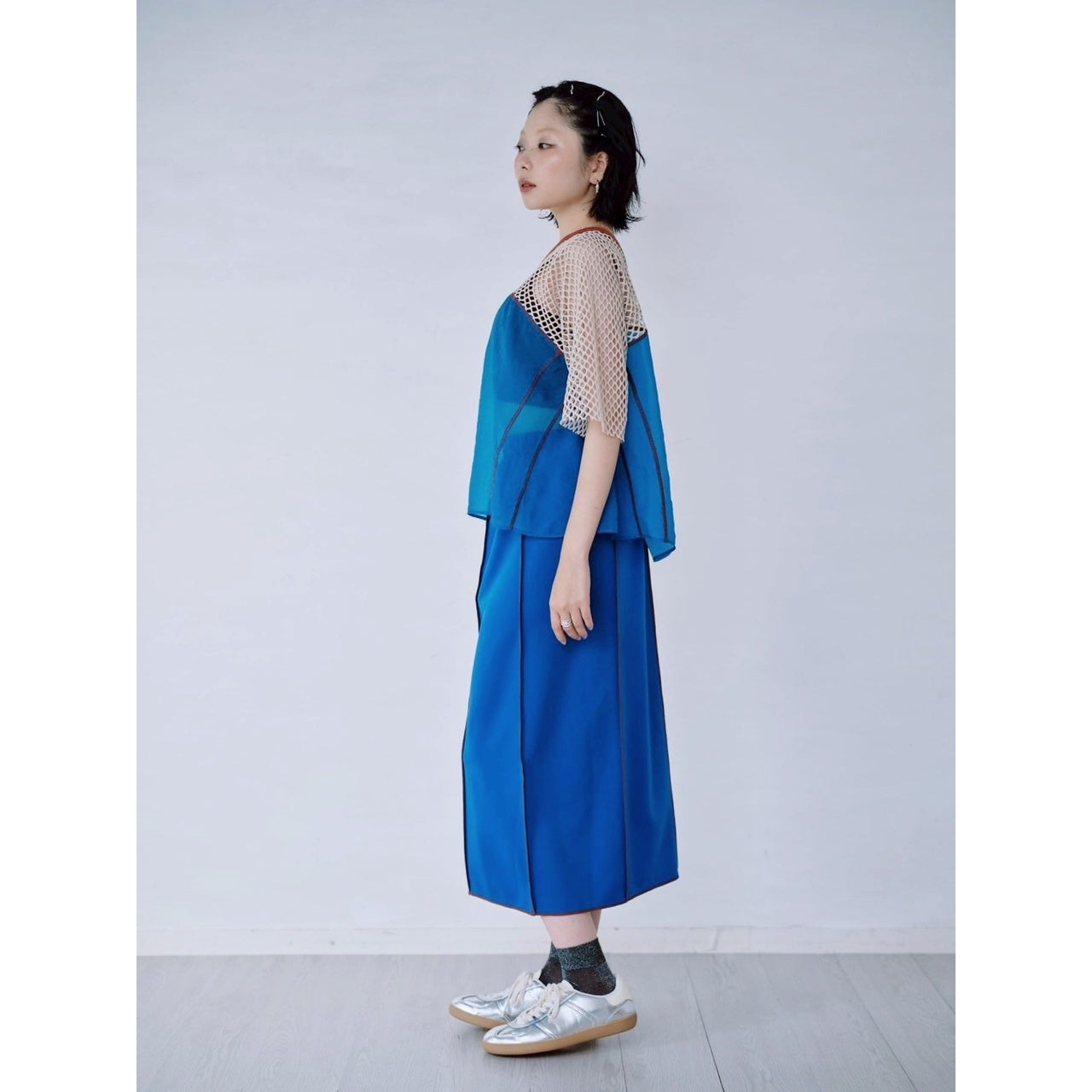 【PRE-ORDER】COLOR BLOCK SHEER MESH TOP