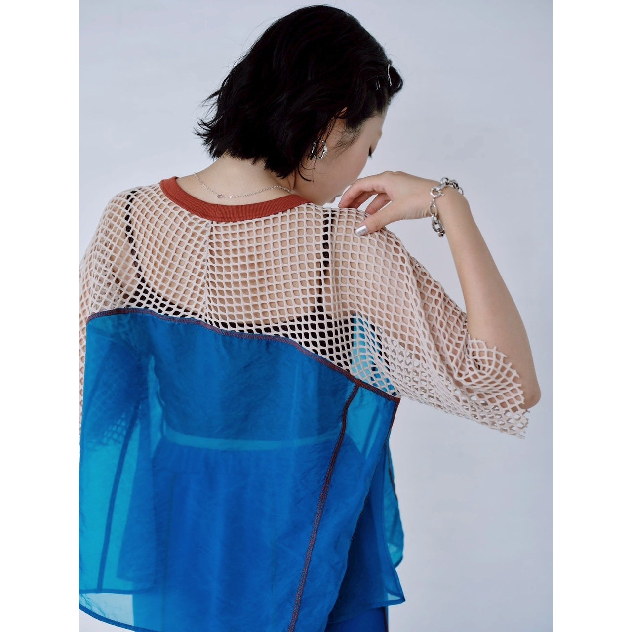 【PRE-ORDER】COLOR BLOCK SHEER MESH TOP