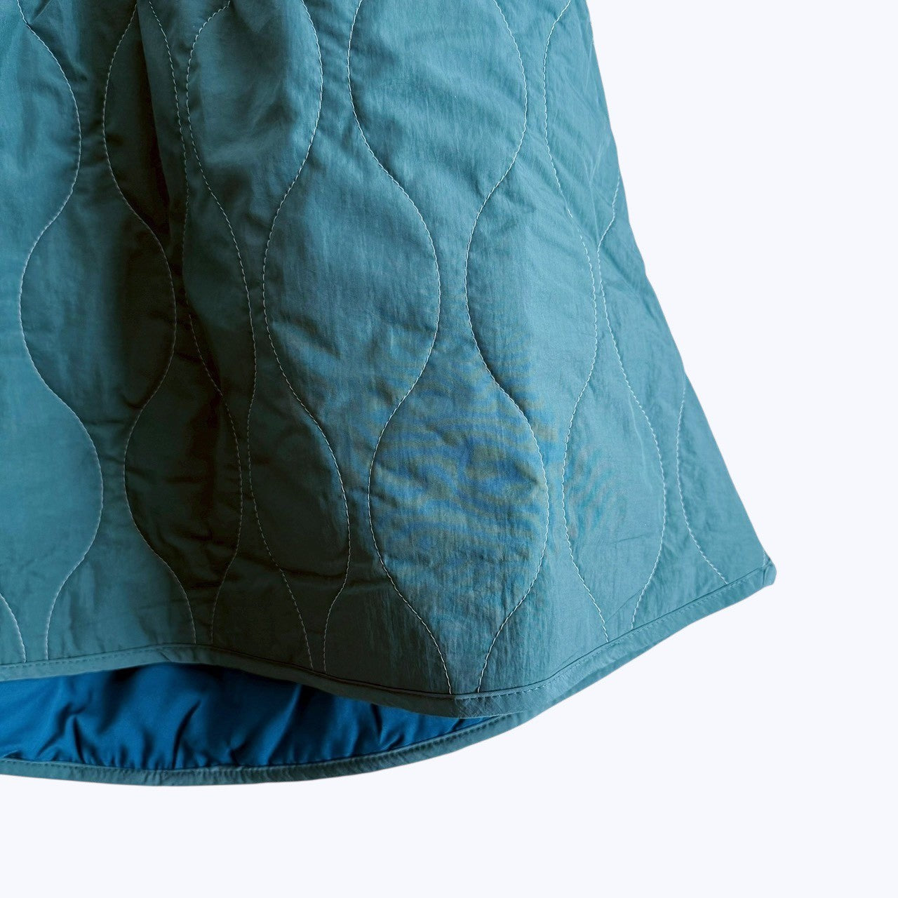 【ONLINE EXCLUSIVE】LIGHT QUILTED CAMISOLE TOP