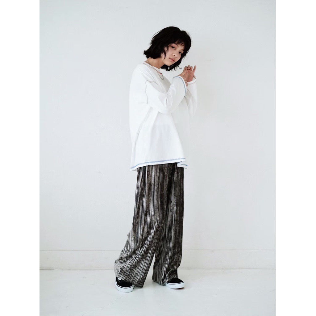 VELOUR PLEATED PANTS