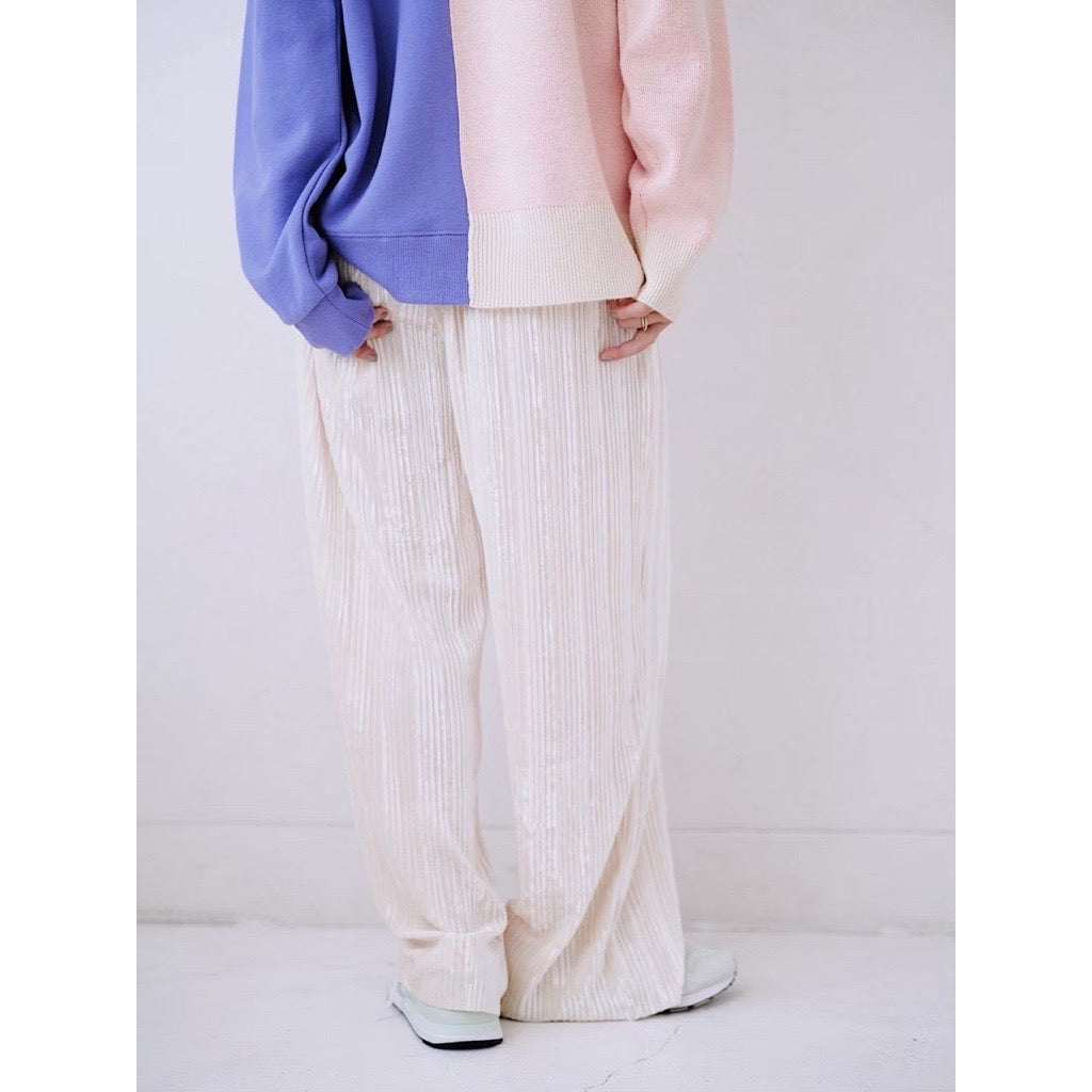 VELOUR PLEATED PANTS