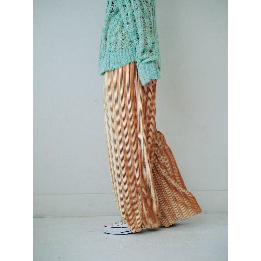 VELOUR PLEATED PANTS