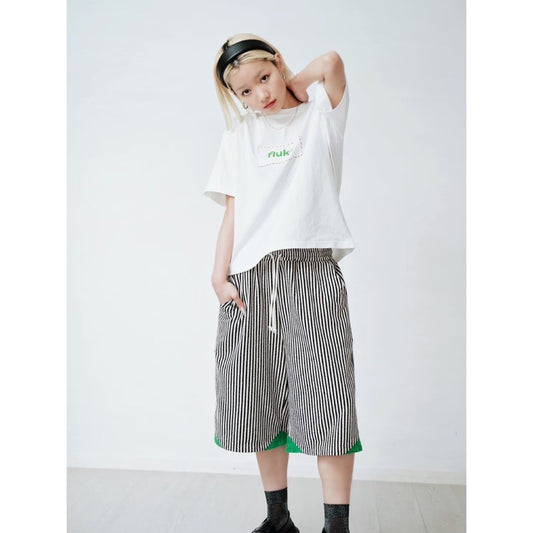 STRIPE PATTERN PILE SHORTS