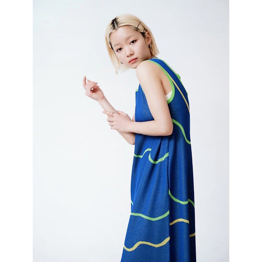 WAVE PATTERN KNIT DRESS