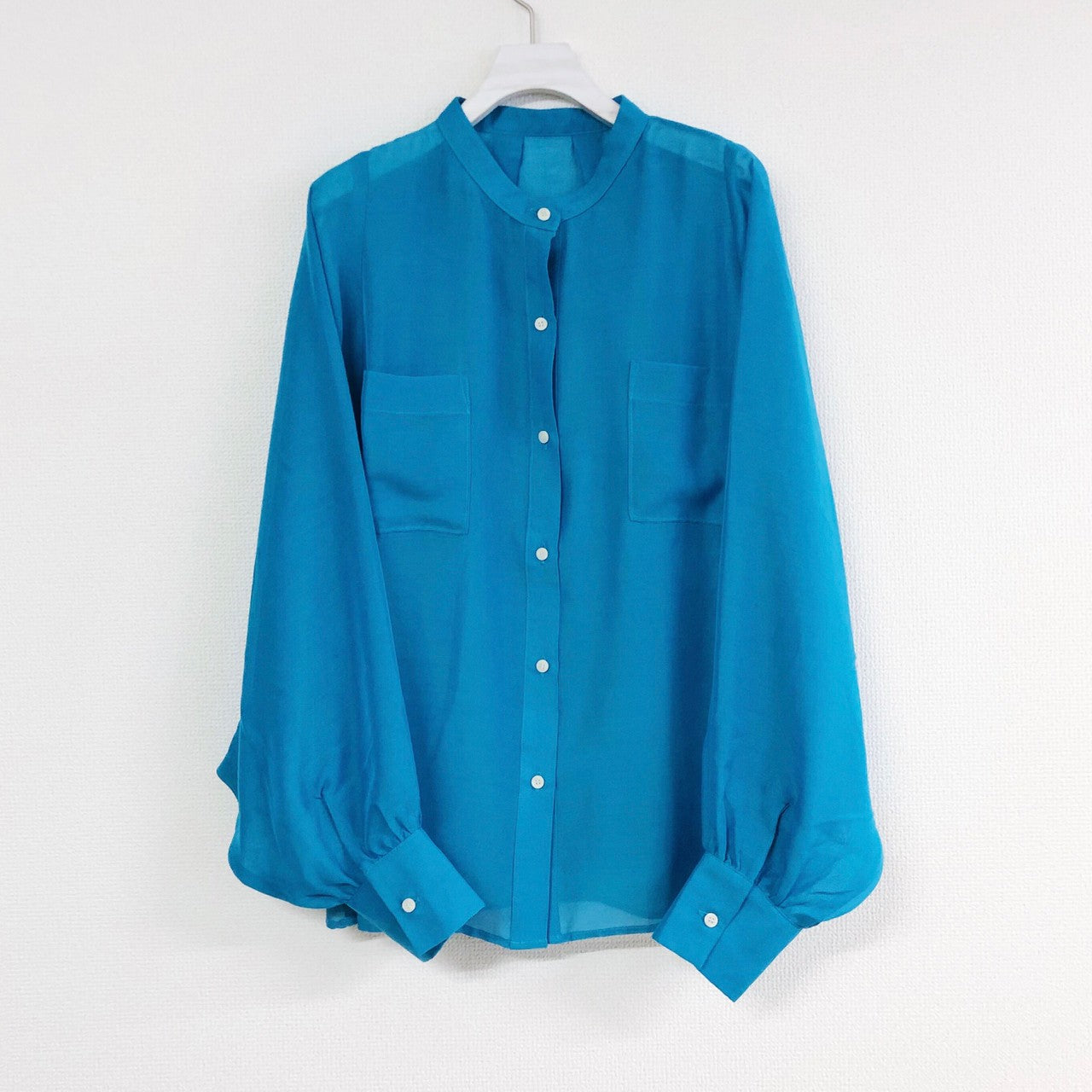 DOLMAN SLEEVE SHEER BLOUSE