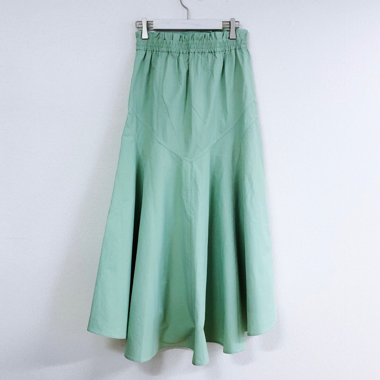 CONTRAST STITCH FLARE SKIRT